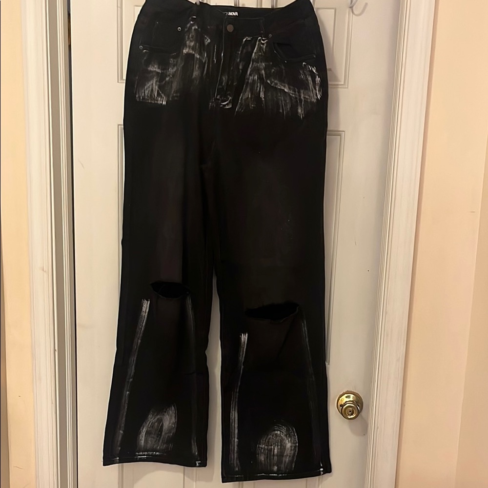 Stylish Black Distressed Women's Pants
